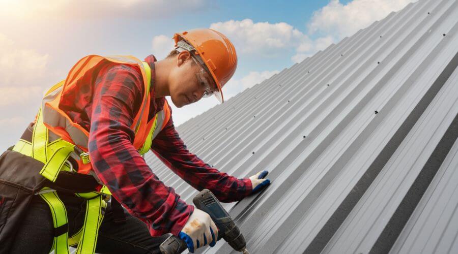 GAF roofing contractor in Epworth, IA
